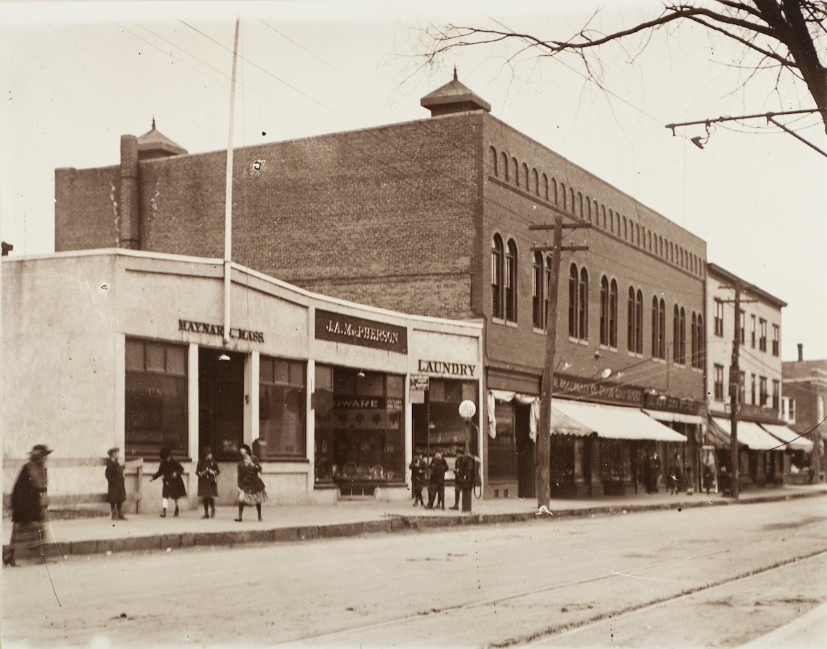 Maynard’s Motion Picture History